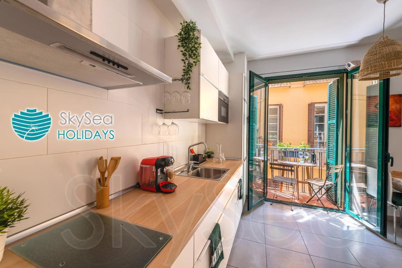 Skysea Holidays City Center Suites Malaga Luaran gambar