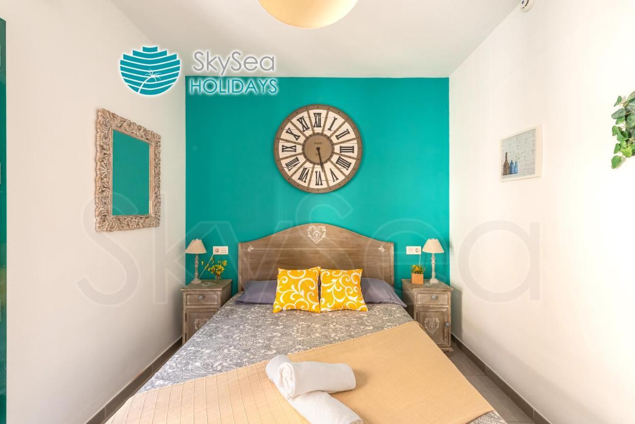 Skysea Holidays City Center Suites Malaga Luaran gambar