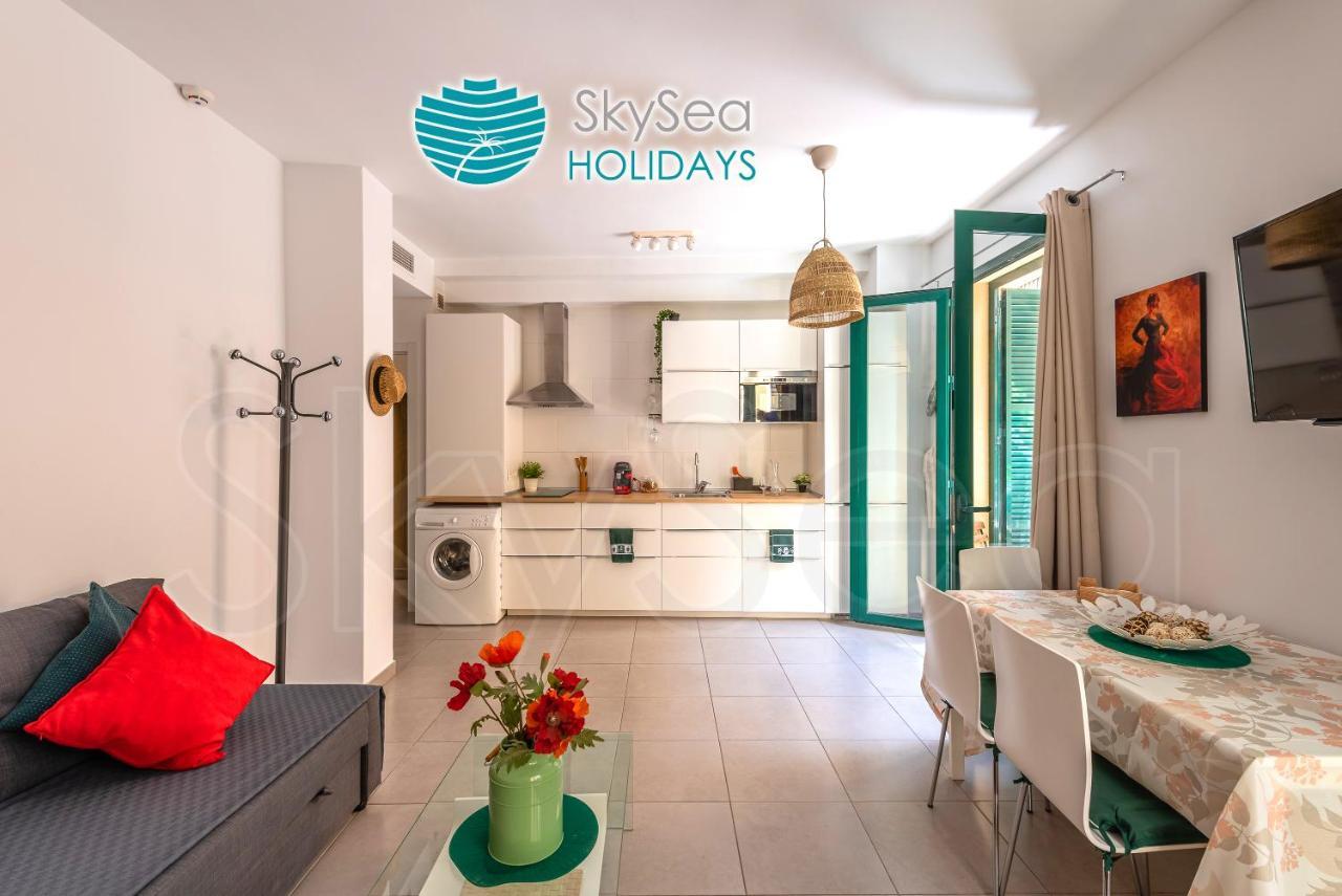 Skysea Holidays City Center Suites Malaga Luaran gambar