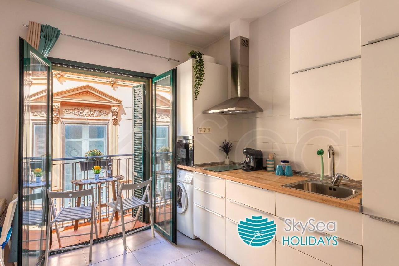 Skysea Holidays City Center Suites Malaga Luaran gambar